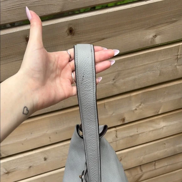 Coach Gray Shoulder Bag with Slouchy Design - Picture 2 of 4